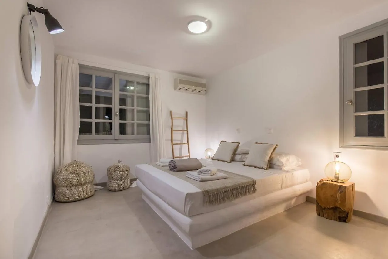 Villa Valente In Mykonos With Two Pools! Platis Gialos