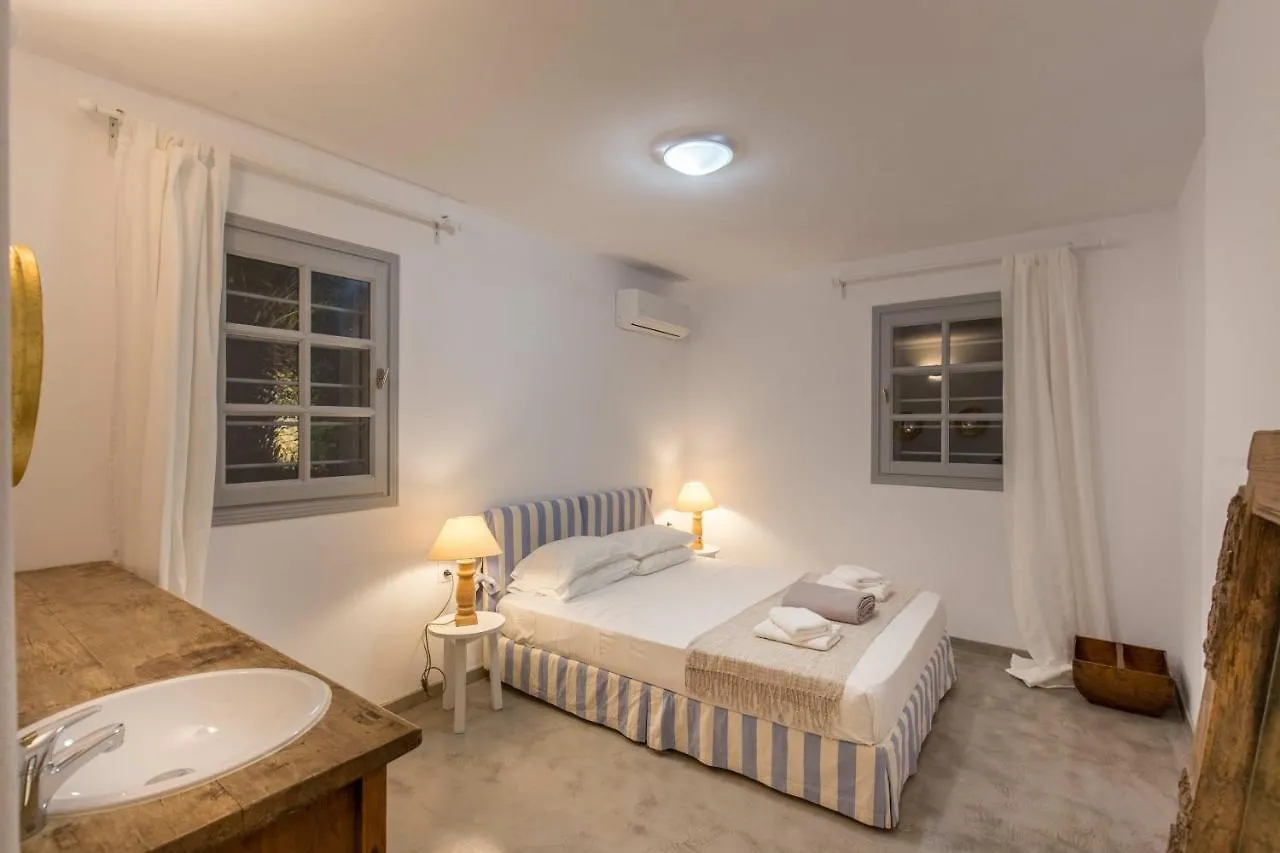 Villa Valente In Mykonos With Two Pools! Platis Gialos